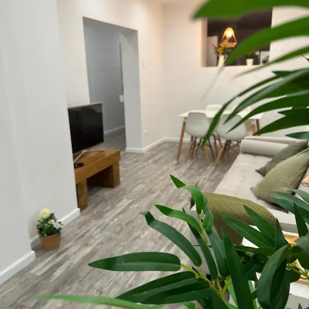 Near Monsanto W/ Barbecue Apartamento Lisboa