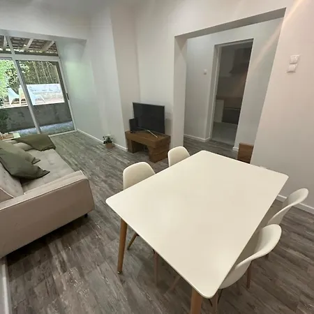 Near Monsanto W/ Barbecue Apartamento