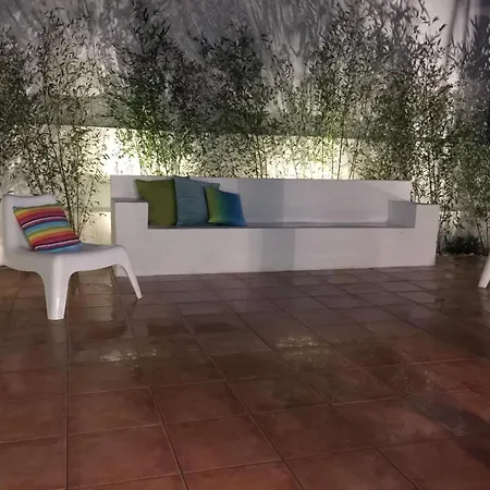 Near Monsanto W/ Barbecue Apartamento