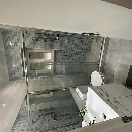 Apartman Near Monsanto W/ Barbecue *